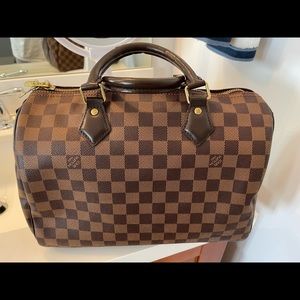 Louis Vuitton 30 Speedy